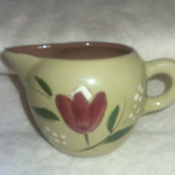 SUNDAY SALE Stangl Pottery Creamer Magnolia Hand Painted Red Clay 1950's MCM - Picture 1 of 5